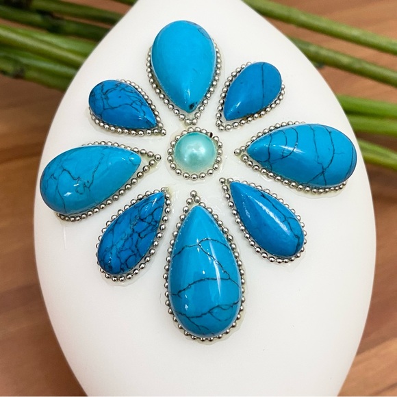 ST. JUDE Research Hospital Handblown Glass Faux Turquoise Christmas Ornament - Picture 7 of 12